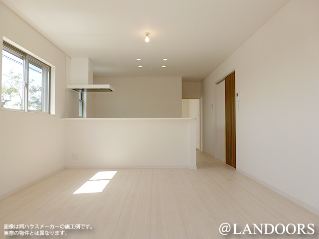 建売住宅の施工例｜リビング（名古屋市）｜ファースト住建（ファーストタウン）
