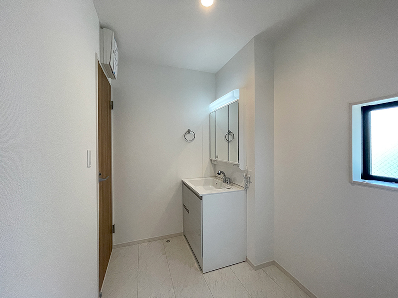 建売住宅の施工例｜洗面化粧台（名古屋市）｜タクトホーム（グラファーレ）