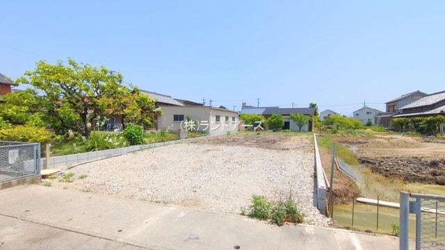 建売住宅の外観写真（あま市七宝町安松_A号棟・飯田産業/ハートフルタウン）