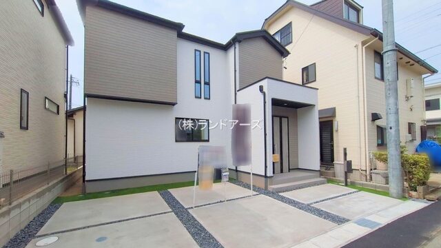 建売住宅の外観写真（あま市金岩4期2棟_1号棟・タクトホーム/グラファーレ）