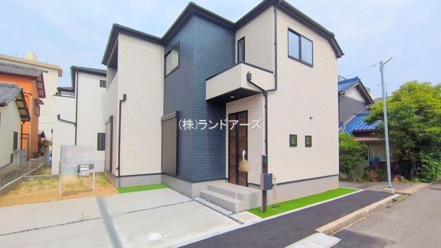 建売住宅の外観写真（あま市金岩4期2棟_2号棟・タクトホーム/グラファーレ）