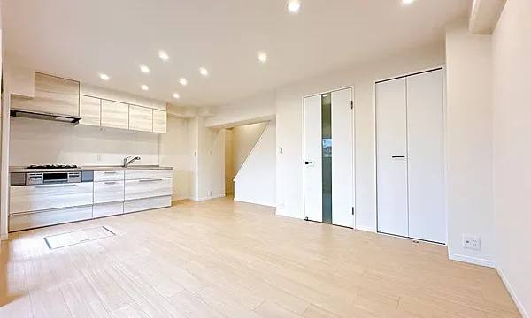 中富住宅D棟・114・ ニッカ不動産(株)