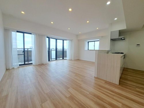 リビング (2) - 株式会社ランドアーズ|名古屋の一戸建て(建売・中古戸建)・中古マンション・賃貸管理・不動産売却 ライオンズマンション徳川・1001・(株)未来都市開発
