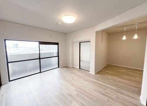 三旺マンション第三本山・402・イーグランド