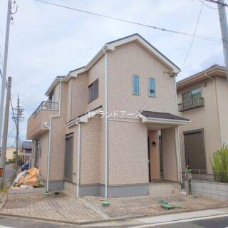 建売住宅の外観写真（中川区服部3期_B号棟/ハートフルタウン）