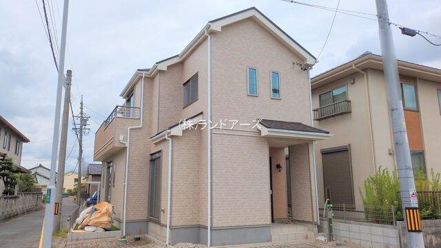 建売住宅の外観写真（中川区服部3期_B号棟/ハートフルタウン）