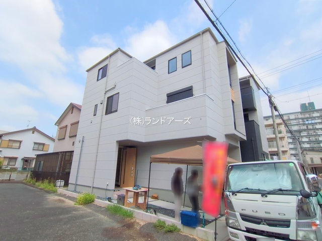 建売住宅の外観写真（中川区露橋026【2】_2号棟・メルディア）