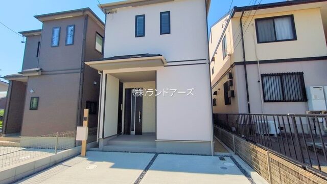 建売住宅の外観写真（北名古屋市久地野6期_1号棟・飯田産業/ハートフルタウン）