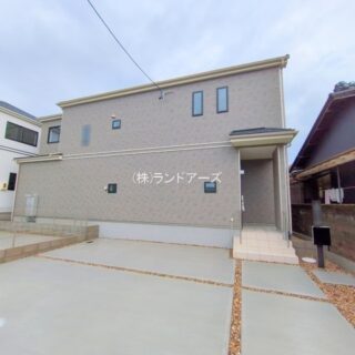 建売住宅の外観写真（北名古屋市二子屋敷_1号棟・飯田産業/ハートフルタウン）
