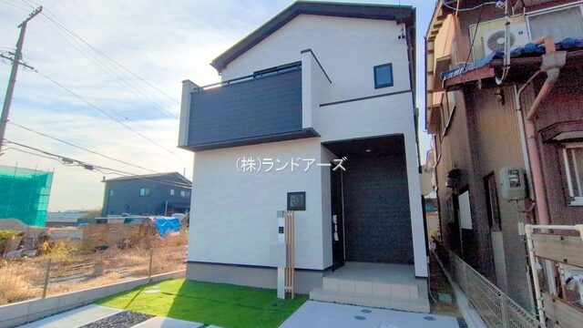 建売住宅の外観写真（北名古屋市六ツ師6期1棟_1号棟・タクトホーム/グラファーレ）