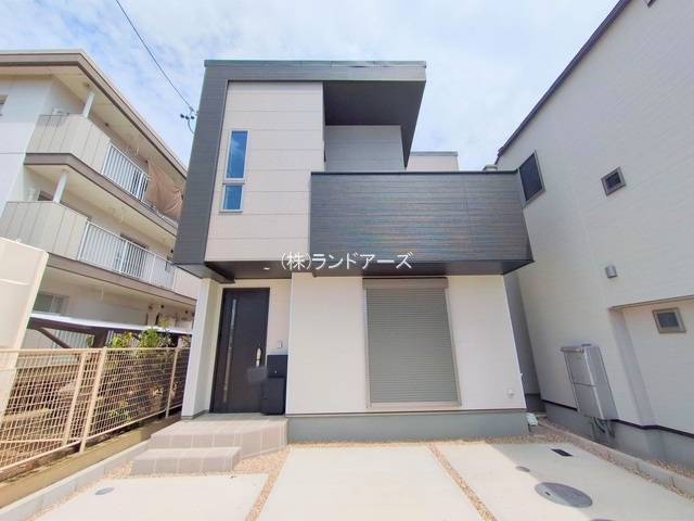 北名古屋市熊之庄十二社_1号棟_20250715_9_0810718 - 株式会社ランドアーズ|名古屋の一戸建て(建売・中古戸建)・中古マンション・賃貸管理・不動産売却 建売住宅の外観写真(北名古屋市熊之庄十二社_1号棟・メルディア)