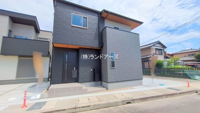 建売住宅の外観写真（北名古屋市熊之庄十二社_2号棟・メルディア）