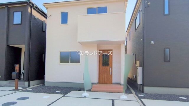 建売住宅の外観写真（北名古屋市熊之庄第十一_2号棟・一建設/リーブルガーデン）