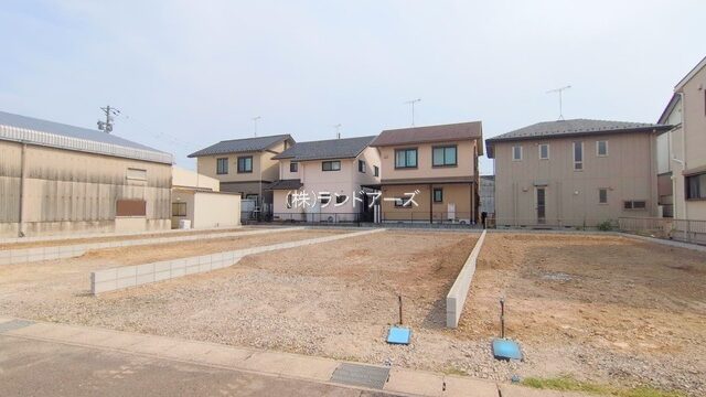 建売住宅の外観写真（北名古屋市鍜冶ケ一色西_2号棟・一建設/リーブルガーデン）