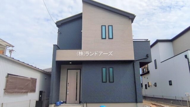 建売住宅の外観写真（名古屋市下之一色町8期2棟_1号棟・タクトホーム/グラファーレ）