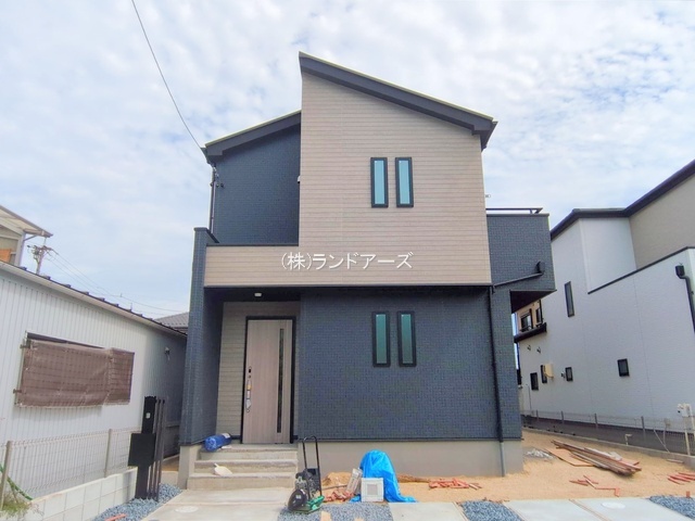 建売住宅の外観写真（名古屋市下之一色町8期2棟_1号棟・タクトホーム/グラファーレ）