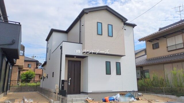 建売住宅の外観写真（名古屋市下之一色町8期2棟_2号棟・タクトホーム/グラファーレ）