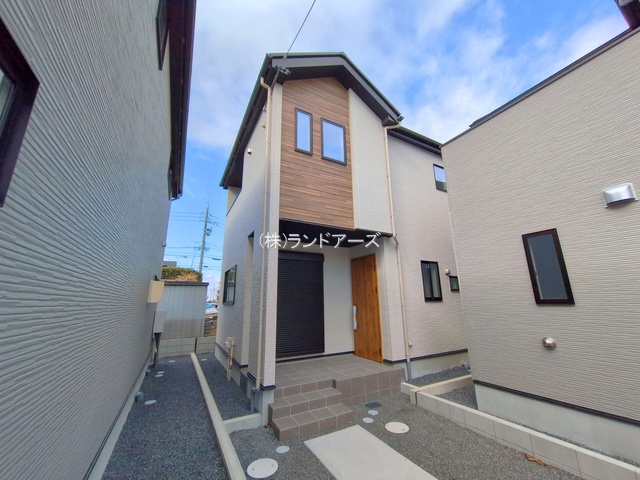 名古屋市守山区桔梗平1期_1号棟_20250130_1_0763148 - 株式会社ランドアーズ|名古屋の一戸建て(建売・中古戸建)・中古マンション・賃貸管理・不動産売却 建売住宅の外観写真(名古屋市守山区桔梗平1期_1号棟・ケイアイスター不動産/エルデ)