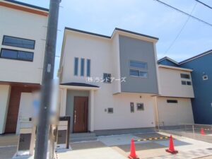 建売住宅の外観写真（名古屋市港区船頭場2丁目806_2号棟・東栄住宅/ブルーミングガーデン）