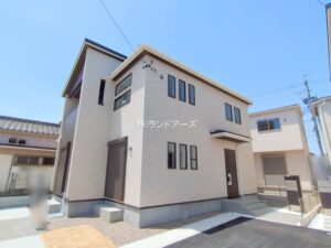 建売住宅の外観写真（名古屋市港区船頭場2丁目806_6号棟・東栄住宅/ブルーミングガーデン）