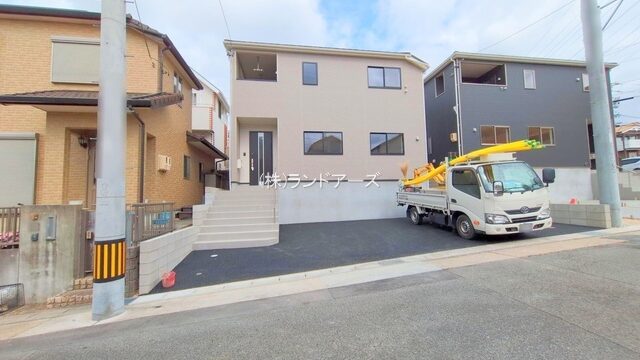 建売住宅の外観写真（名古屋市緑区清水山-第1_3号棟・アーネストワン/クレイドルガーデン）