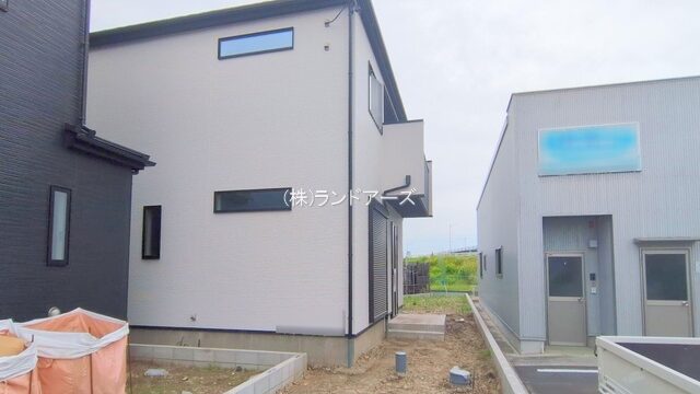 建売住宅の外観写真（大治町三本木3期2棟_2号棟・タクトホーム/グラファーレ）