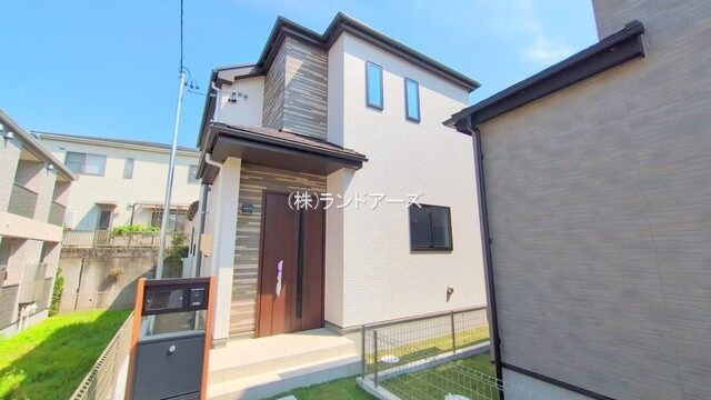 建売住宅の外観写真（天白区土原8期_C号棟・飯田産業/ハートフルタウン）