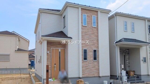 建売住宅の外観写真（天白区海老山町2期_D号棟・飯田産業/ハートフルタウン）