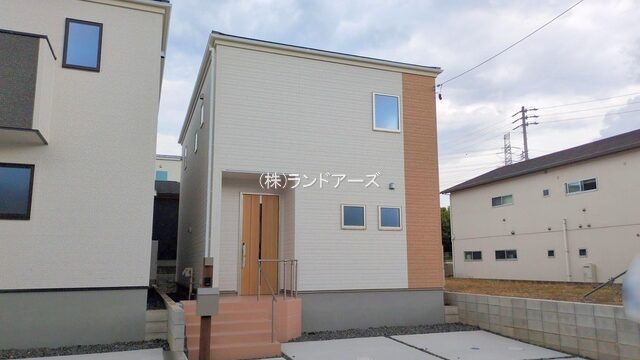 建売住宅の外観写真（守山区上志段味区画整理_1号棟・一建設/リーブルガーデン）