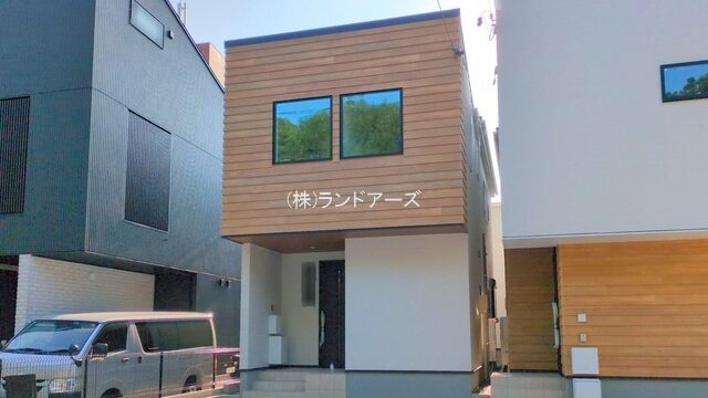 建売住宅の外観写真（守山区四軒家2140【4】_No.1・メルディア）