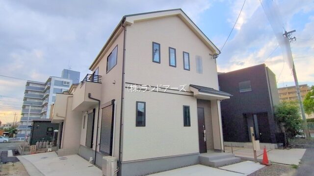 建売住宅の外観写真（尾張旭市東大道町10期_B号棟・飯田産業/ハートフルタウン）