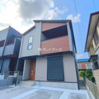 建売住宅の外観写真（尾張旭市緑町緑ヶ丘_2号棟・東栄住宅/ブルーミングガーデン）