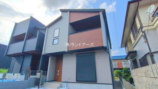 建売住宅の外観写真（尾張旭市緑町緑ヶ丘_2号棟・東栄住宅/ブルーミングガーデン）