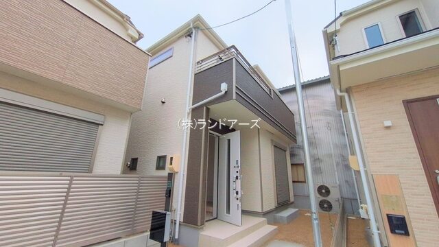 建売住宅の外観写真（岩倉市大地町_B号棟・飯田産業/ハートフルタウン）