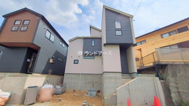 建売住宅の外観写真（愛知郡東郷町白鳥3丁目_1号棟・東栄住宅/ブルーミングガーデン）