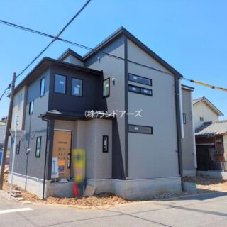 建売住宅の外観写真（春日井市中野町2丁目10-8_2号棟・東栄住宅/ブルーミングガーデン）