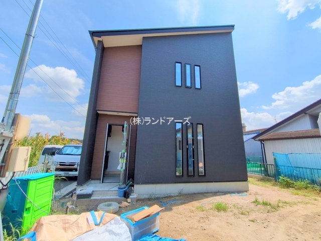 清須市第1春日上高畑_1号棟_20250827_1_0823270 - 株式会社ランドアーズ|名古屋の一戸建て(建売・中古戸建)・中古マンション・賃貸管理・不動産売却 建売住宅の外観写真(清須市第1春日上高畑_1号棟・ファースト住建/ファーストタウン)