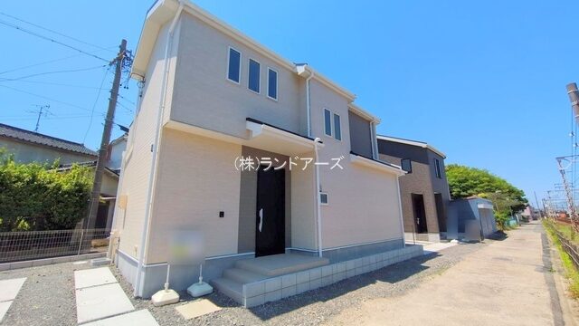 建売住宅の外観写真（清須市西枇杷島町北二ツ杁_1号棟・アイダ設計/いろどりアイタウン）