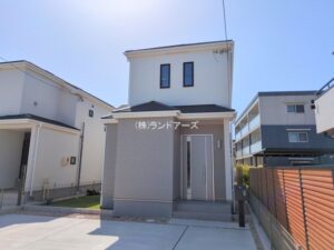 建売住宅の外観写真（港区茶屋新田2期_2号棟・飯田産業/ハートフルタウン）