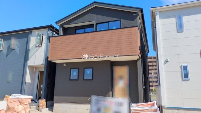 建売住宅の外観写真（港区錦町_3号棟・一建設/リーブルガーデン）