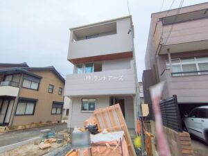 建売住宅の外観写真（瑞穂区雁道町321【1】_1号棟・ケイアイプランニング）
