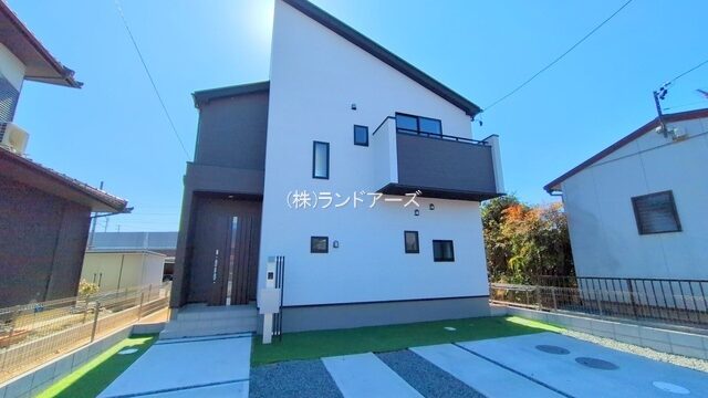 建売住宅の外観写真（稲沢市平野町2棟_1号棟・タクトホーム/グラファーレ）