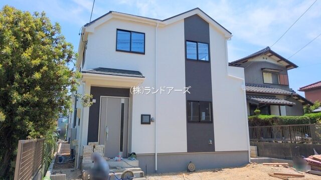 建売住宅の外観写真（緑区大清水東2期_A号棟・飯田産業/ハートフルタウン）