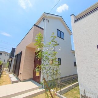建売住宅の外観写真（緑区大清水東2期_B号棟・飯田産業/ハートフルタウン）