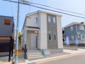 建売住宅の外観写真（緑区旭出2期_1号棟・飯田産業/ハートフルタウン）