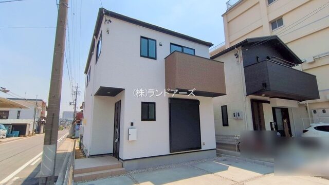 建売住宅の外観写真（西区万代町1期_1号棟・ケイアイプランニング）