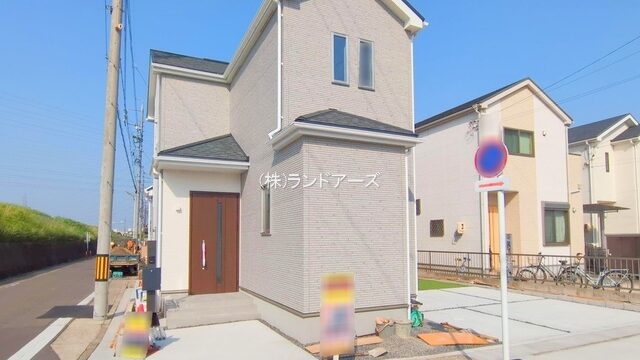 建売住宅の外観写真（西区清里町4期_1号棟・飯田産業/ハートフルタウン）