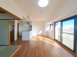 エスポア円上・702・(株)リプライス