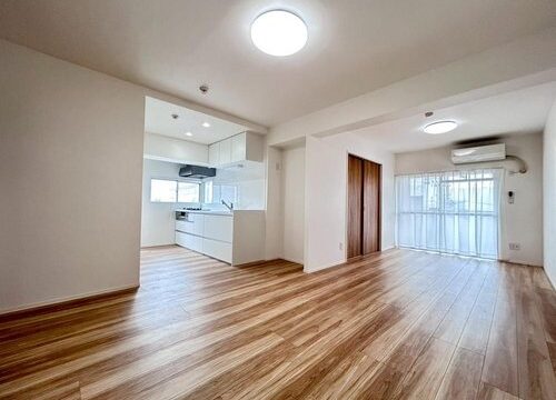松が根台マンション・311・ (株)未来都市開発