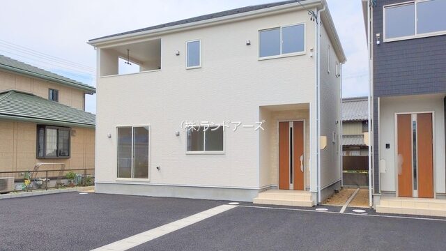 建売住宅の外観写真（一宮市今伊勢町馬寄-第12_2号棟・アーネストワン/クレイドルガーデン）